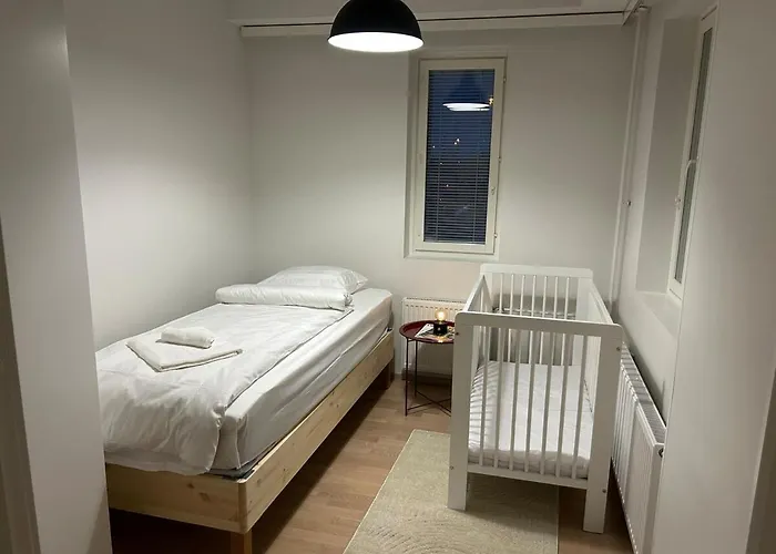 Kotiasema - Sauna, Linens, Fully Equipped Kitchen, 6 Guests * Oulu